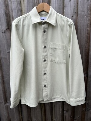 NN07 Overshirt ohne Nationalität Herren Größe Small neuwertig Knopftasche neu mit Etikett Top