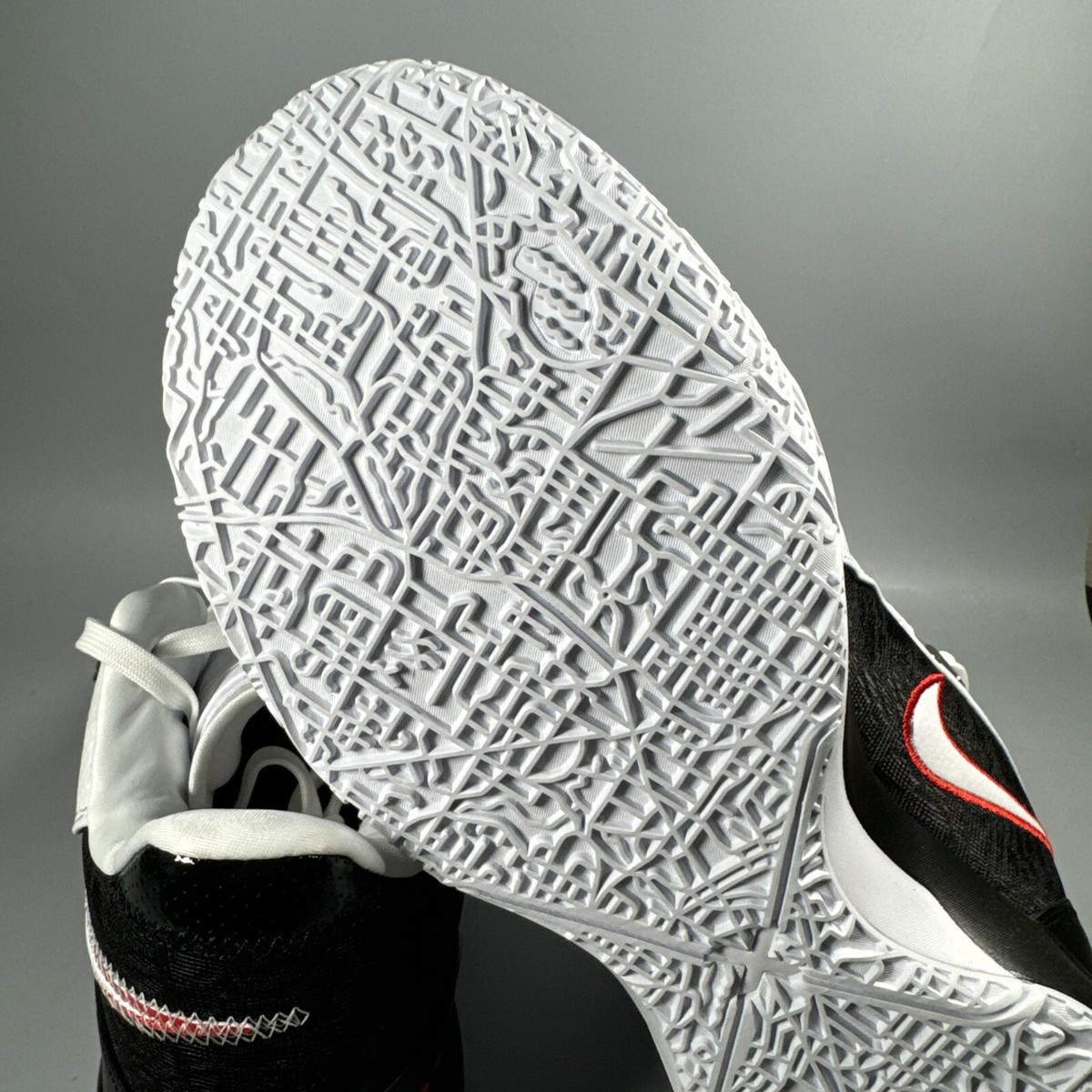 Nike Zoom Lebron NXXT Gen AMPD 