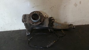 Y329-101 BMW F11 523i Achsschenkel Radnabe Schwenklager Vorne Rechts 6775770