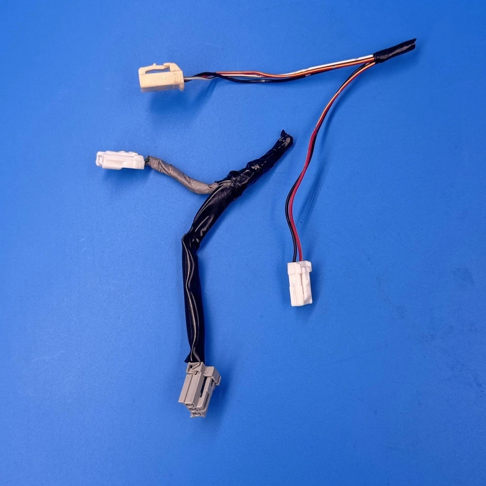 2005-2006 Acura RSX Type-s Rear Right Passenger TailLight WIRING HARNESS PLUGS - Image 2 of 4