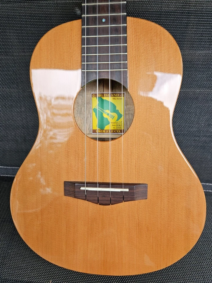 Big Island ULI-T Solid Cedar/Mango Tenor Ukulele (Southern Ukulele Exclusive) - Image 2 of 4