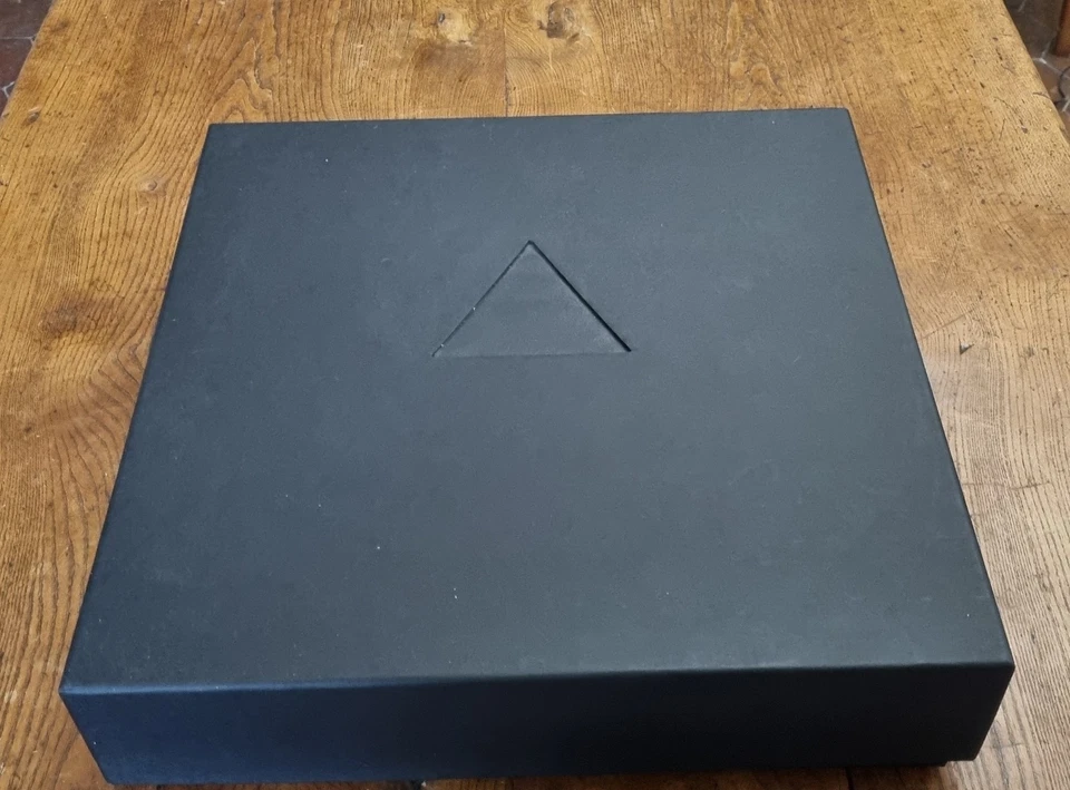 Pink Floyd The Dark Side of the Moon · Boxset · 2023, photo 1 sur 5
