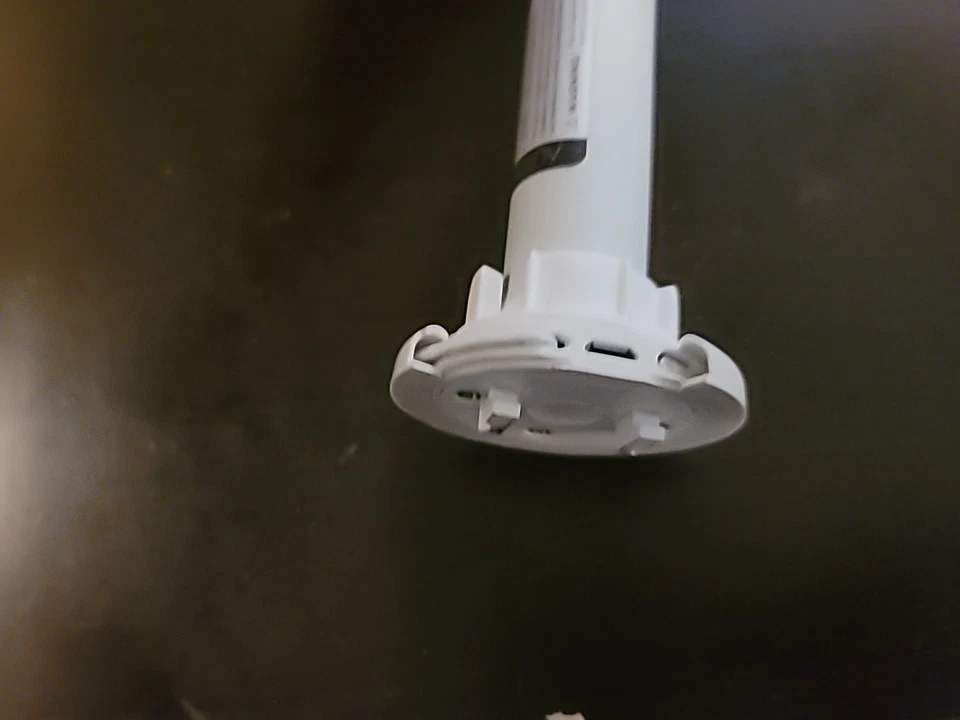 Motor RollEase Acmeda Automate 5V Zero Q Li-Ion 0,7 Nm ARC MT01-1325-069028 Foto 4 de 4