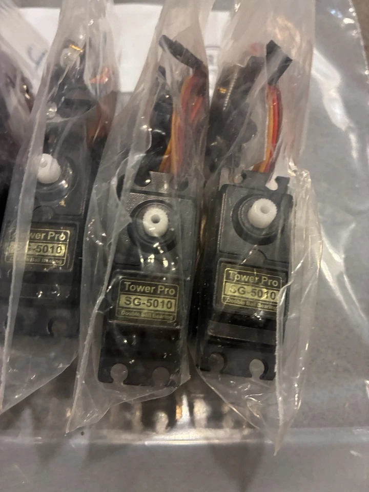 418. Lote Nuevo de Lote Antiguo Servos Digitales Super Duty Para Balsa Modelo Avión R/C Foto 2 de 4