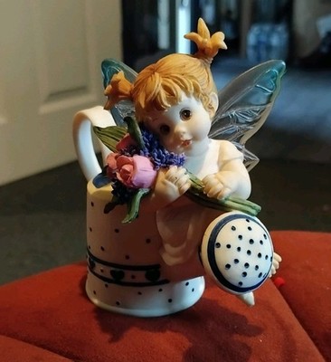 My Little Kitchen Fairies ''Bouquet Fairie'' 2002 G.G. Santiago Fee.