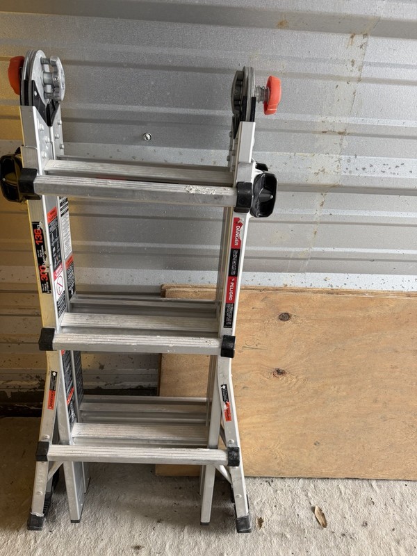 Little Giant Velocity 17 ft. H Aluminum Telescoping Multi-Position Ladder
