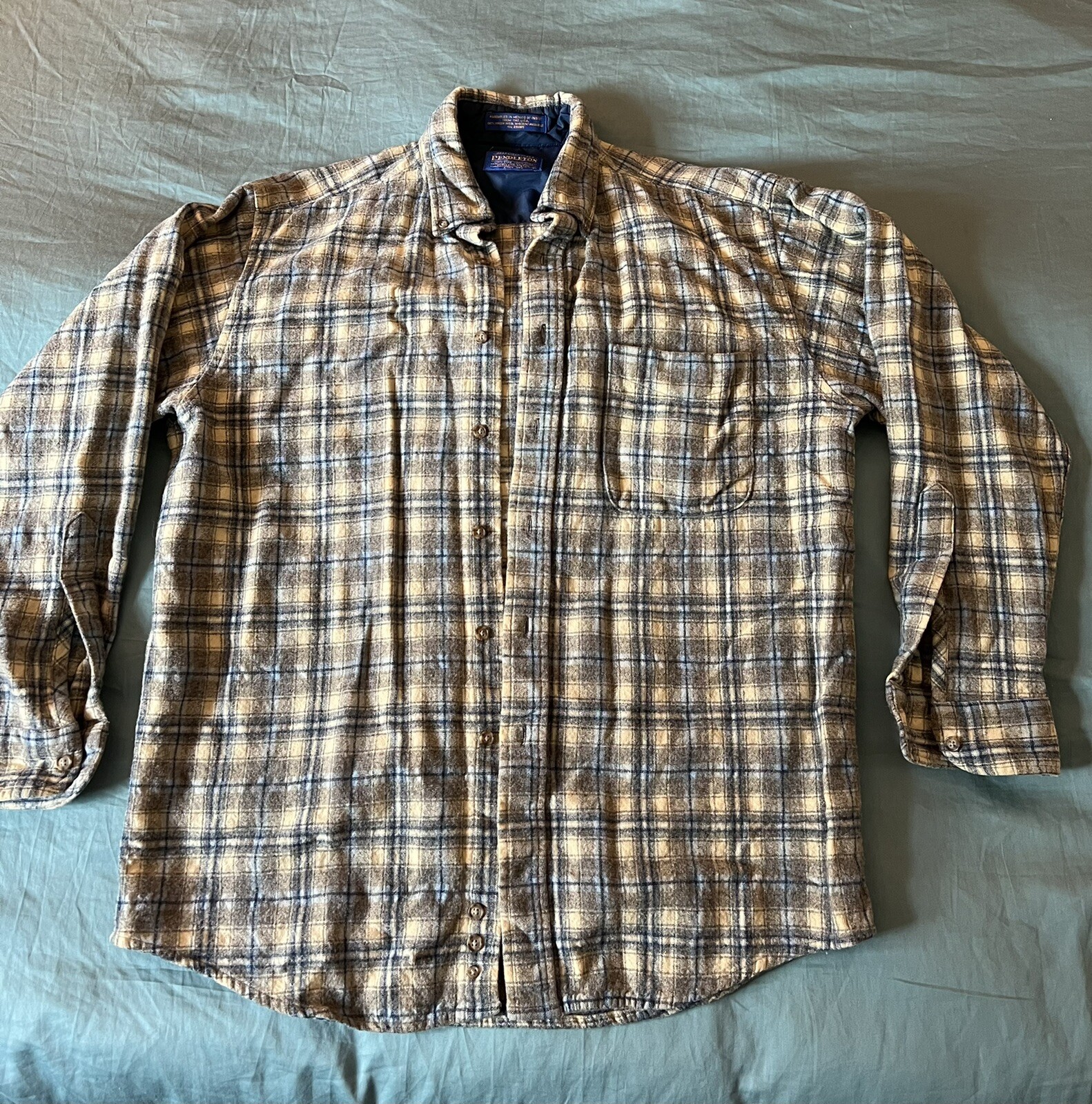 Pendleton wool shirt large - image 1