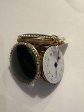 Montre gousset à coq en or 18K et émail Louis XVI entourage serti Perles Fines