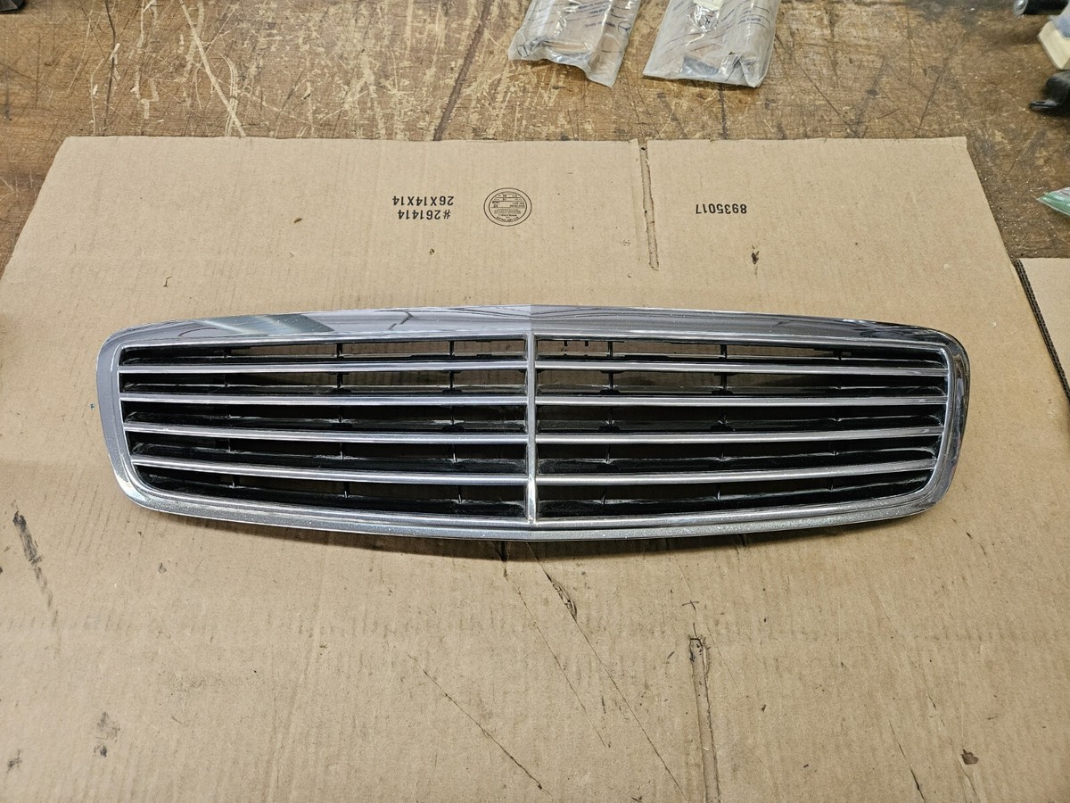 1998-2005 MERCEDES BENZ W220 S430 FRONT CHROME GRILLE ASSEMBLY OEM