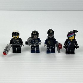 LEGO 70819 The LEGO Movie Bad Cop Car Chase 100% Complete