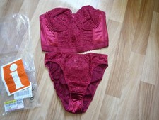 Halbcorsage-Set rot/weinrot mit Blumenverzier...