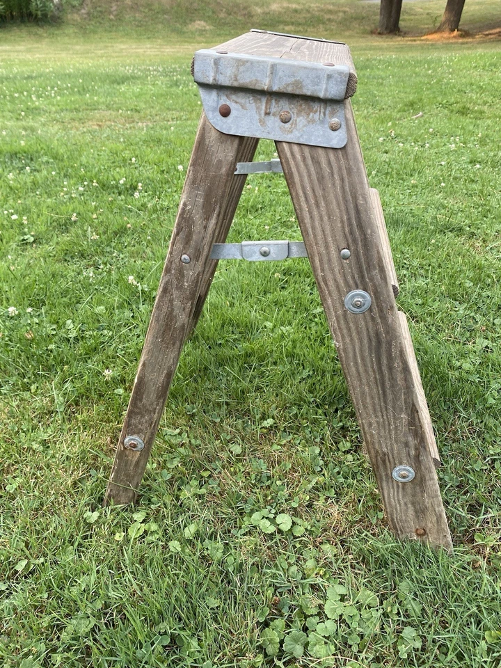 Escalera de madera vintage de 2 pasos hágalo usted mismo pequeña casa escalera pintura SOPORTE PARA PLANTAS Foto 4 de 4