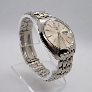 Seiko 5126 | 稼働品 1967年 セイコー5 23JEWELS 自動巻き 5126-8010