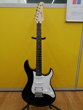 Yamaha PAC012 Electric Guitar - Beginner Friendly JP