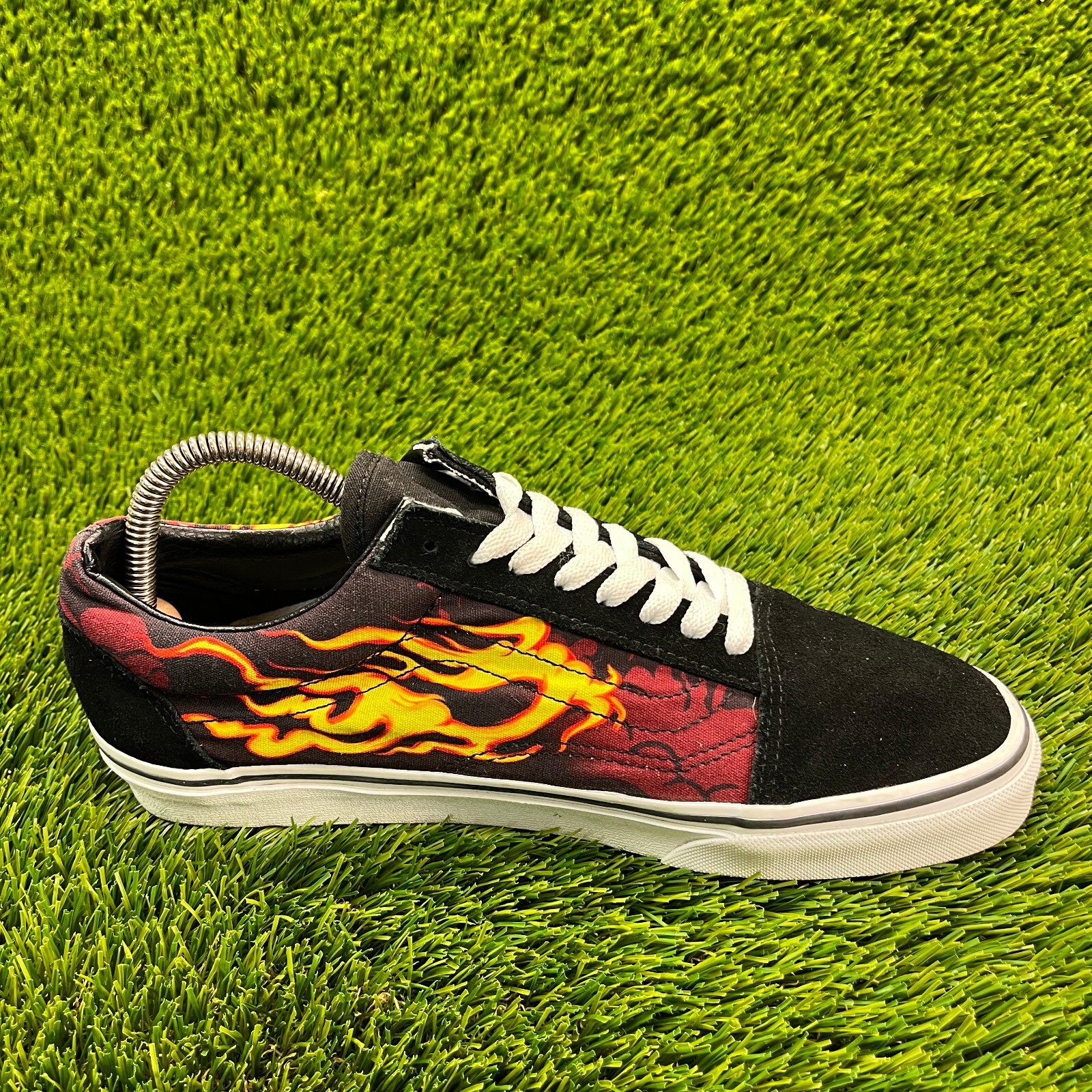 Vans Old Skool Samurai Ricing Mens Size 8.5 Black White Athletic Shoes Sneakers thumbnail 4