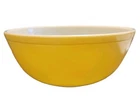 Vintage PYREX Bakeware #404 Yellow Nesting Mixing Bowl 4 Quart 10’’