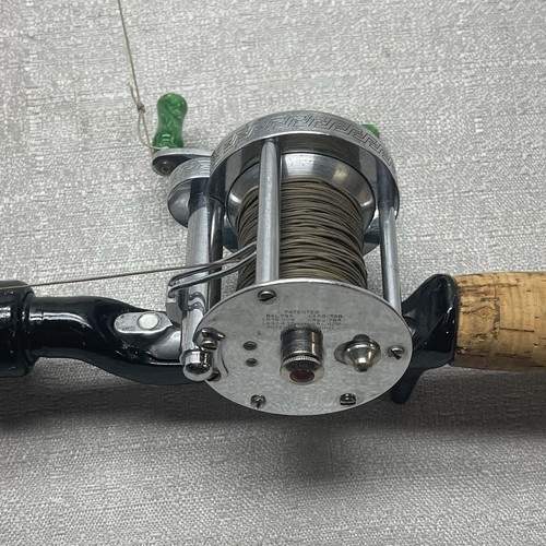 Vintage Pflueger Akron 1893 Bait Casting Fishing Reel On A Zebco Pole - Picture 2 of 12