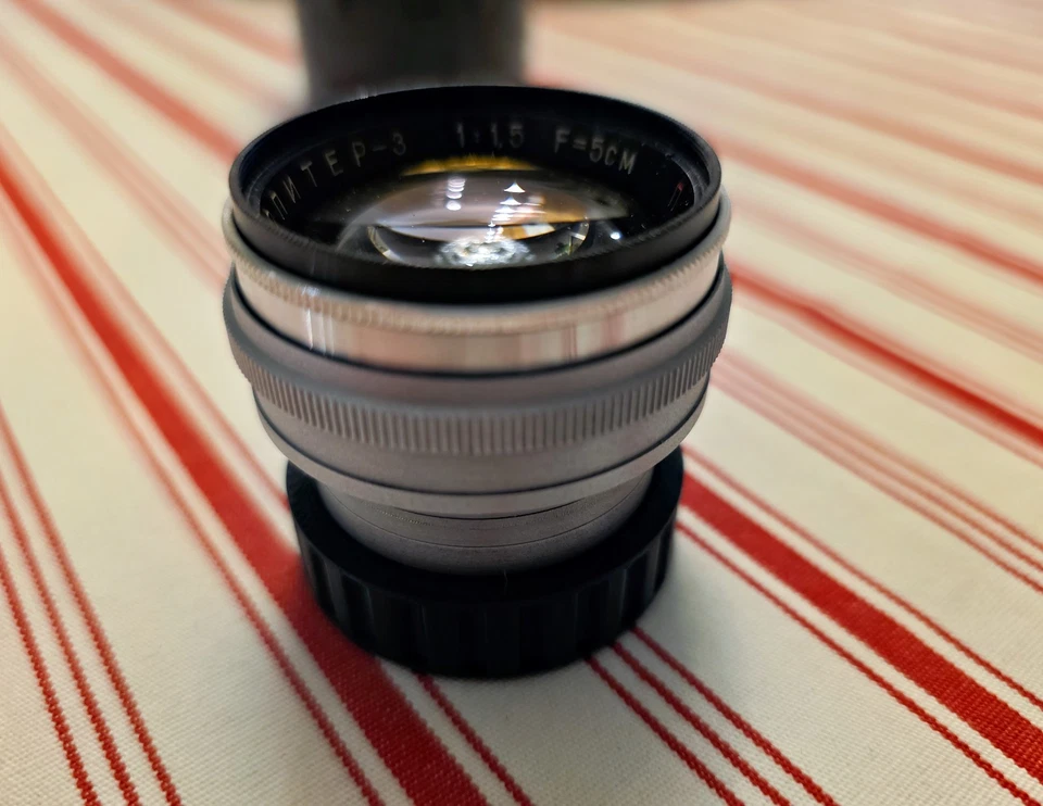 JUPITER-3 Soviet Lens Copy Sonnar Red "P" 1 : 1,5 F = 5 cm Contax-Mount - Bild 4 von 4