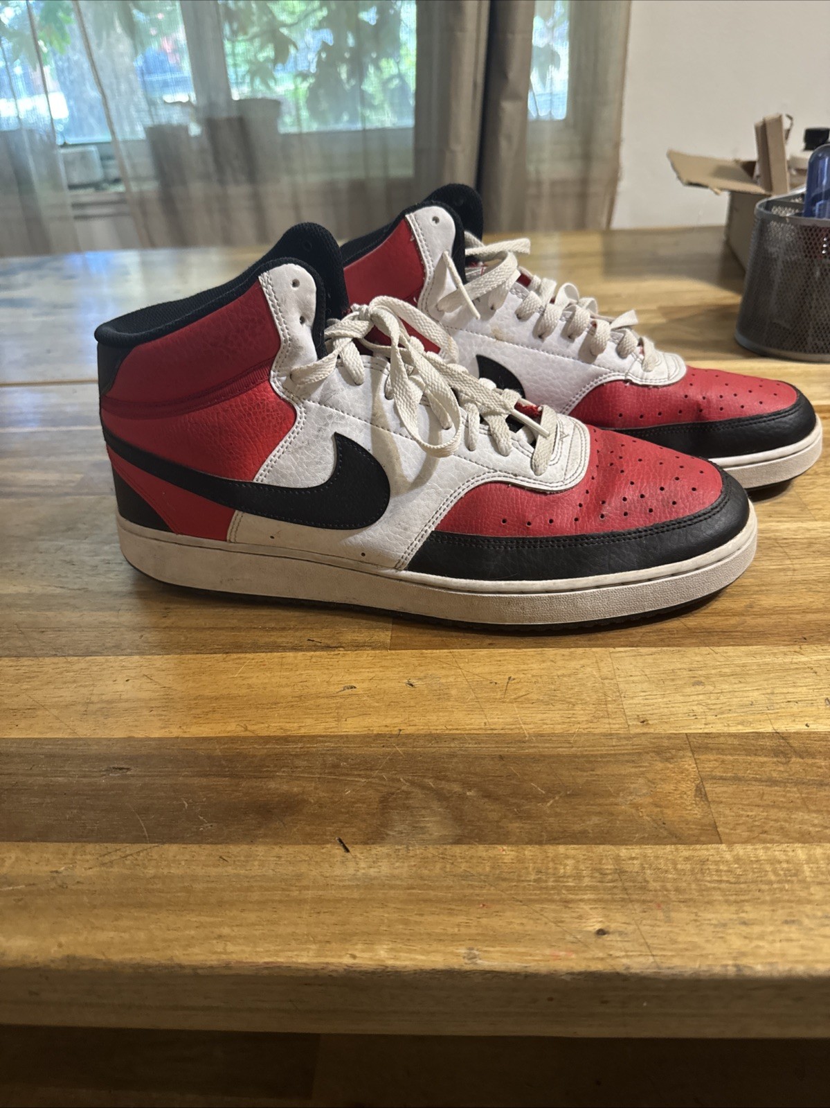 Nike Court Vision Size 13