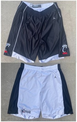 VTG Reversible Jordan Brand Cincinnati Bearcats Basketball Shorts Mens 2XL  Y2K