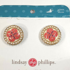 Lindsay Phillips Snaps Brand New In Joleen Snap