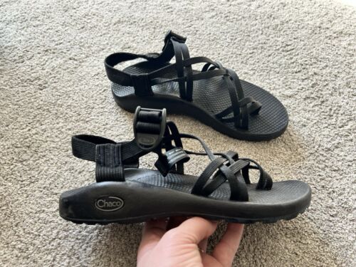 Chaco ZX/2 Classic Black Toe Loop Women’s Size 9 Strappy Hiking Sandals