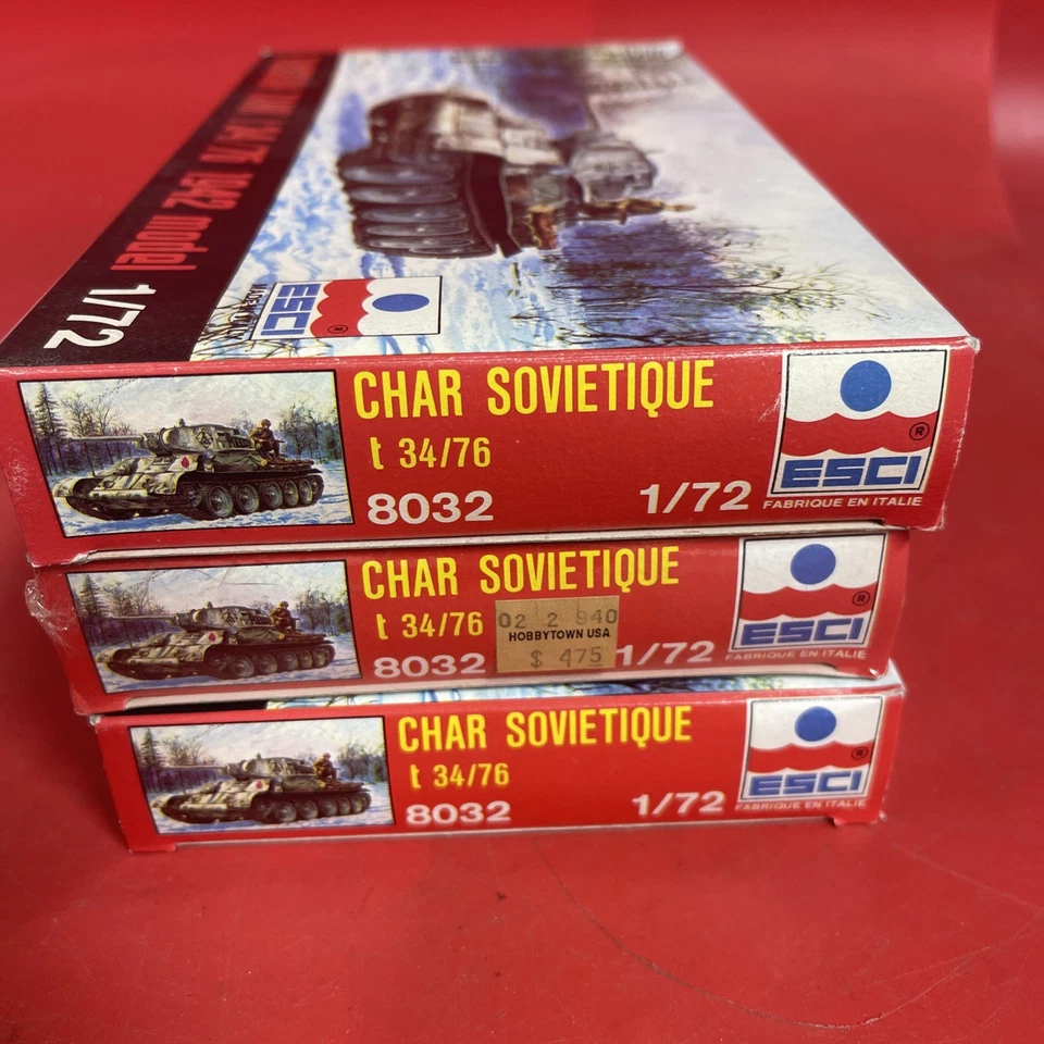 ESCI #8032 t 34/76 1942 model Russian Tank Model kit Lot 3 - Image 3 of 4