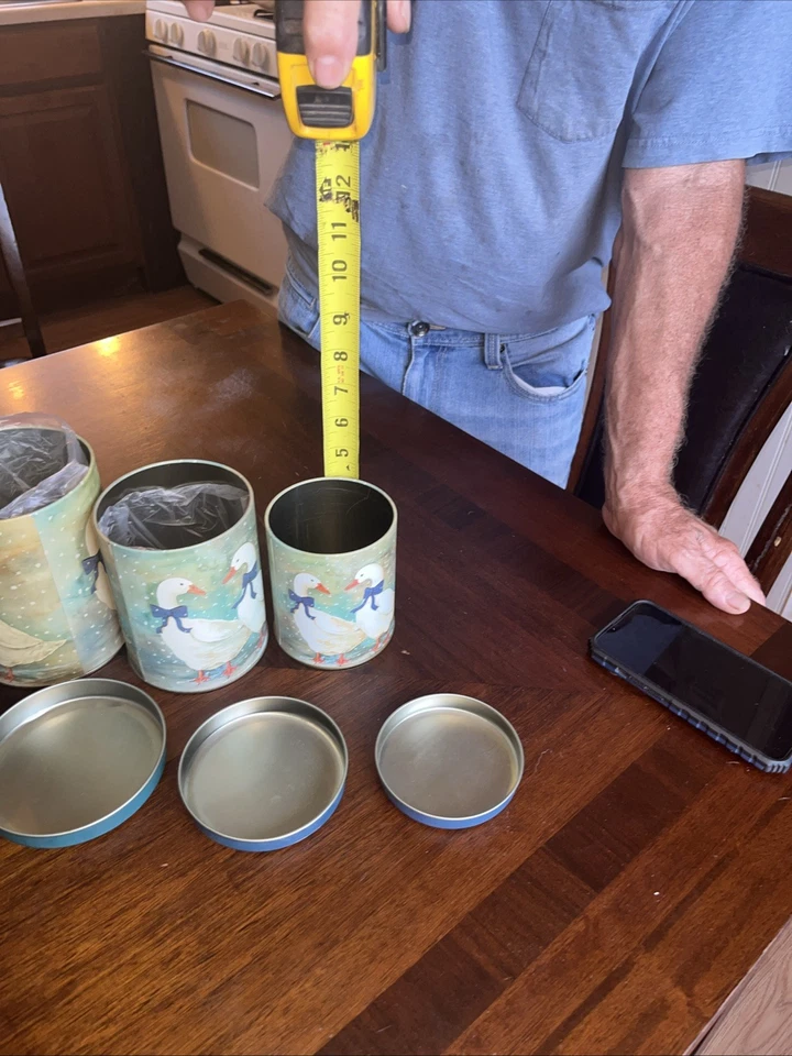 Винтажный набор из трех никогда не использовавшихся канистр для гнездования все еще имеет пластик в них - Изображение 3 из 4