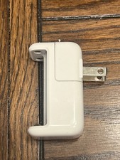 Apple Battery Charger A1360 used Charges Eneloop AA’s