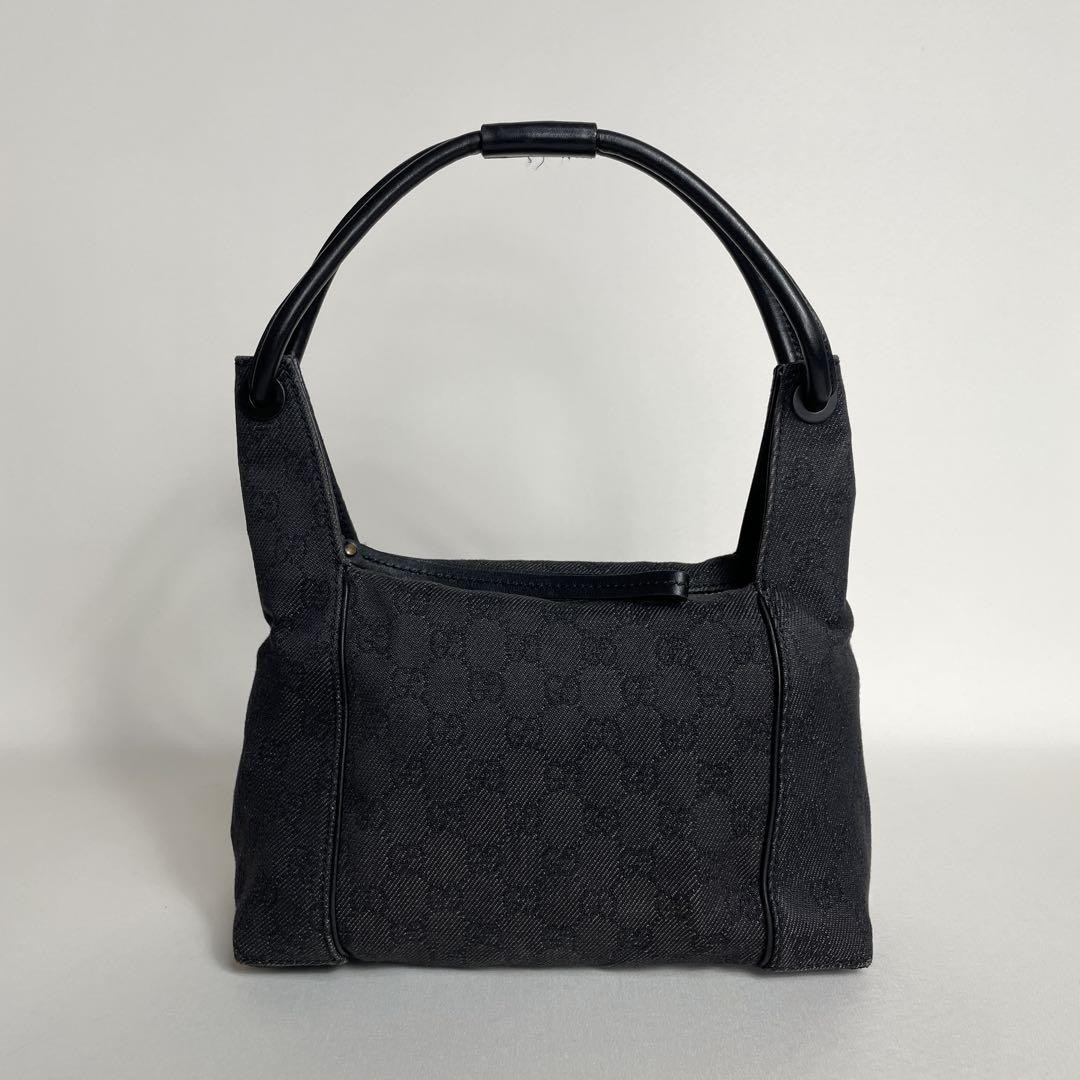Gucci GG Canvas Handbag Black in Excellent Condition 2502 66