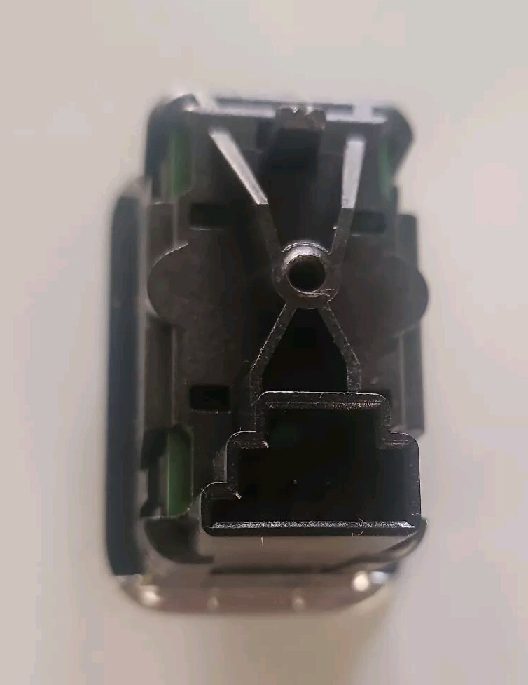 Foto 3 di 6