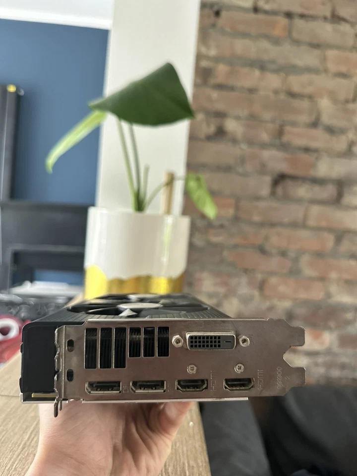 AMD Sapphire Radeon RX 480 Nitro+ 8GB - Image 4 of 4