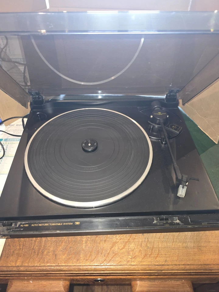 PLATINE VINYLE JVC AL-A151 VINTAGE - Photo 2/4