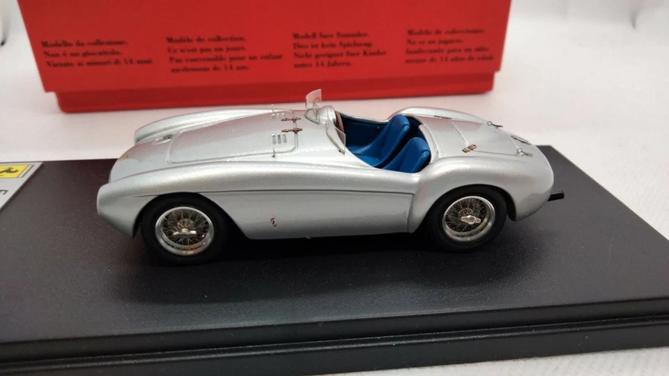 LOOK SMART FERRARI 500 MONDIAL 1954 silver SCALA 1:43 - Immagine 2 di 4