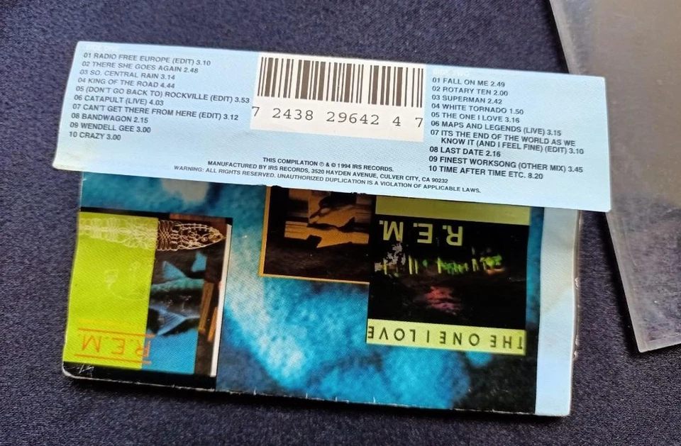 R.E.M. : Singles Collected ( Cassette Tape ) - Image 4 of 4
