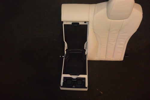 BMW 6 Gran Coupé F06 Innenausstattung hinten links Ledersitz 2012