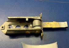 Original Mercedes W201 Fangband hinten links A2017300416 Door Check