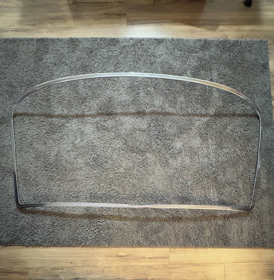 Ford Econoline E-150 1975-1991 furgoneta ventana delantera parabrisas cromado juego completo de molduras Foto 3 de 4