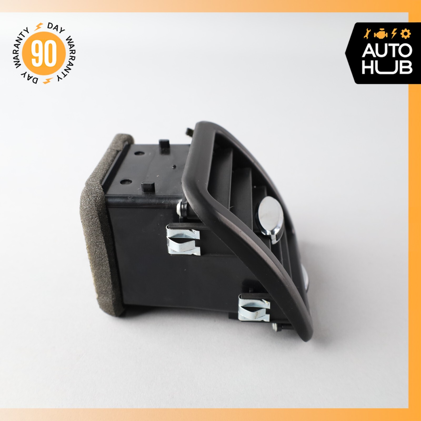 03-13 Maserati Quattroporte M139 Front Right or Left Console AC A/C Air Vent OEM