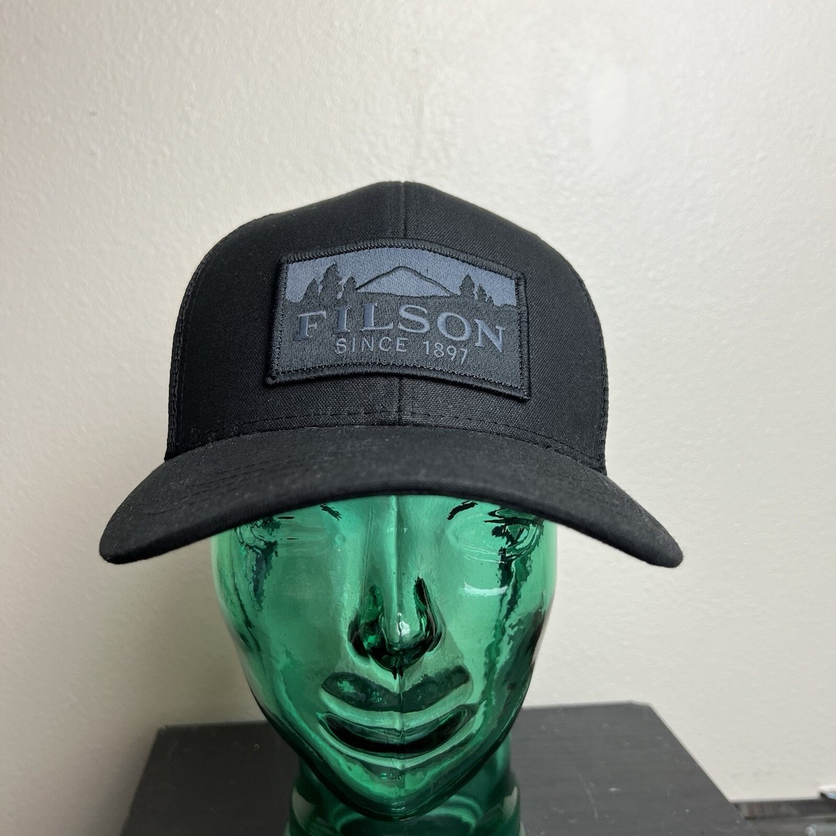 FILSON Men's Logger Mesh Leather Strapback Scenic Patch Black Hat