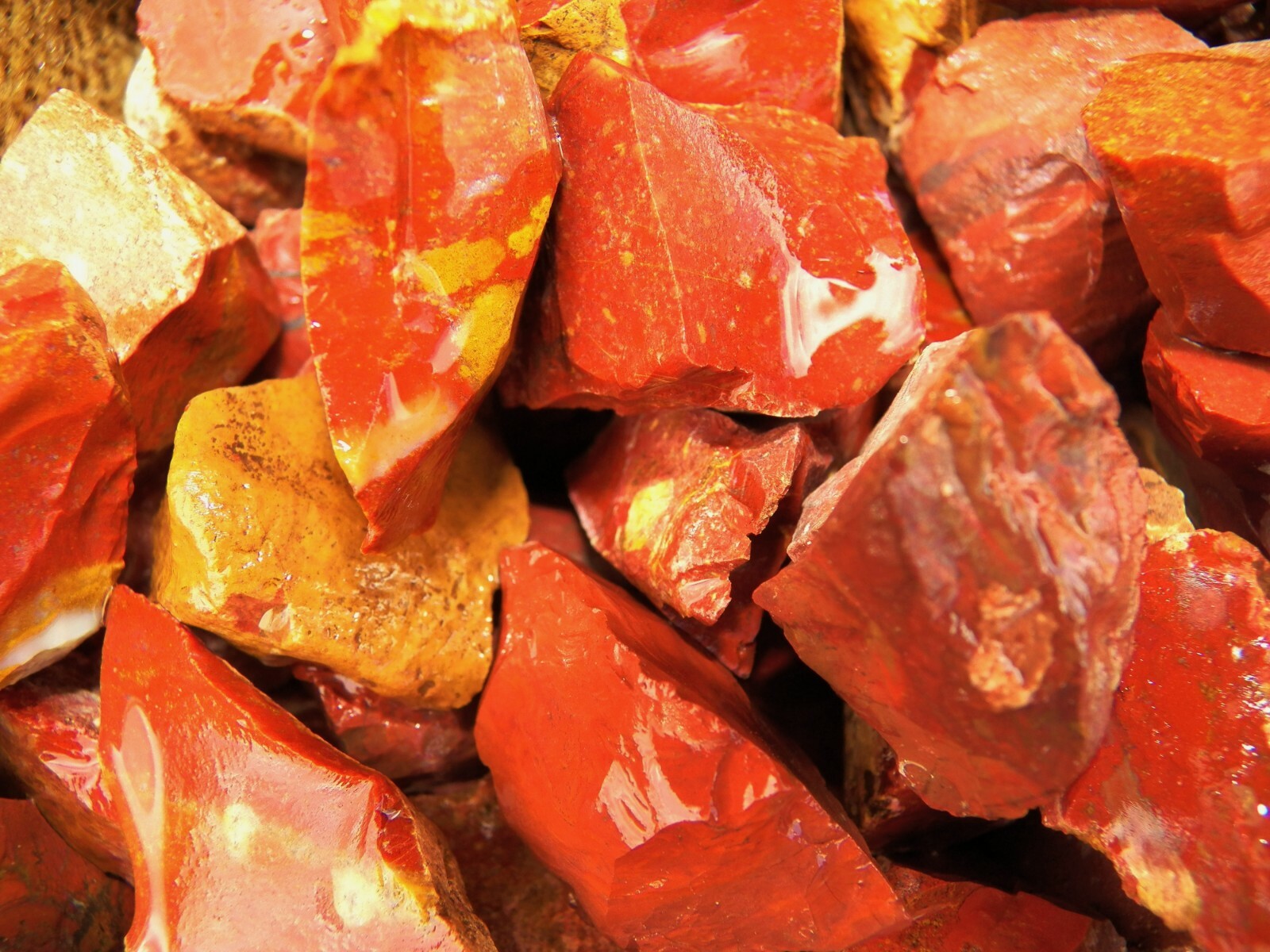 2000 Carat Lots of Chestnut Jasper Rough Plus a FREE Faceted Gemstone