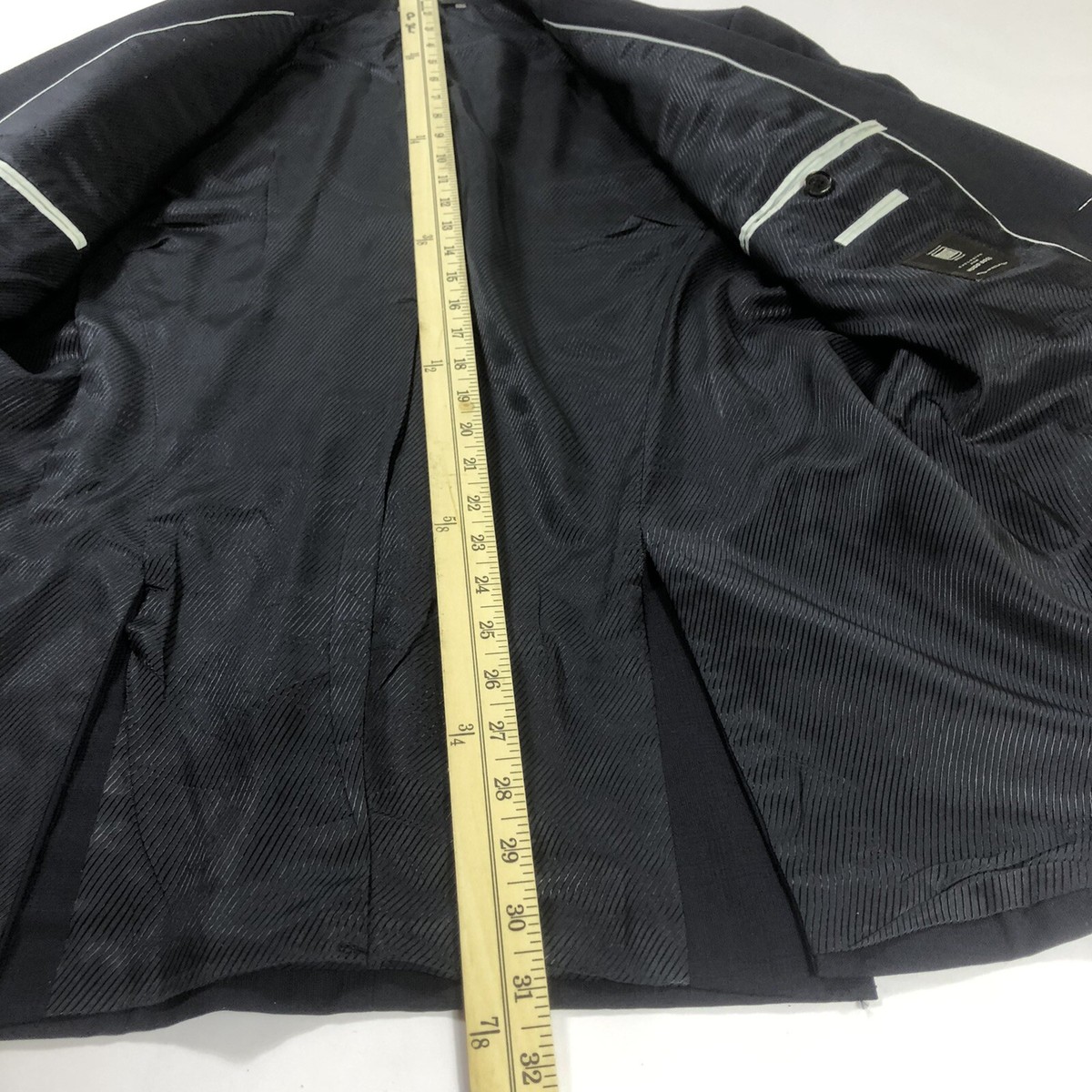 Hugo Boss Lanificio Tesse Biella Black Suit 42R Jacket | eBay Hugo Boss Lanificio Tesse Biella Black Suit 42R Jacket | eBay