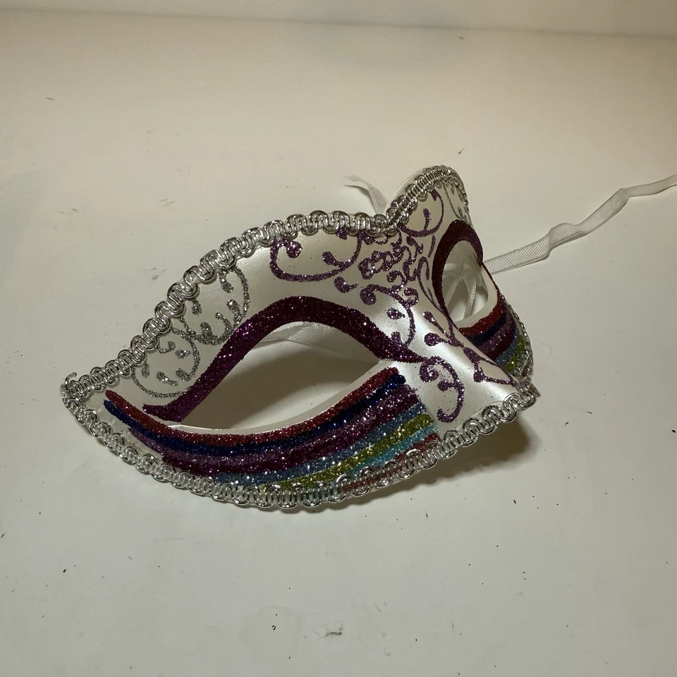 NWT Mardi Gras Masquerade Mask New Orleans Party Venetian Mask Women halloween - Image 2 of 4