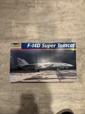 NEW Vintage 2001 Revell Monogram F-14D Super Tomcat 1:48 Scale Model Kit