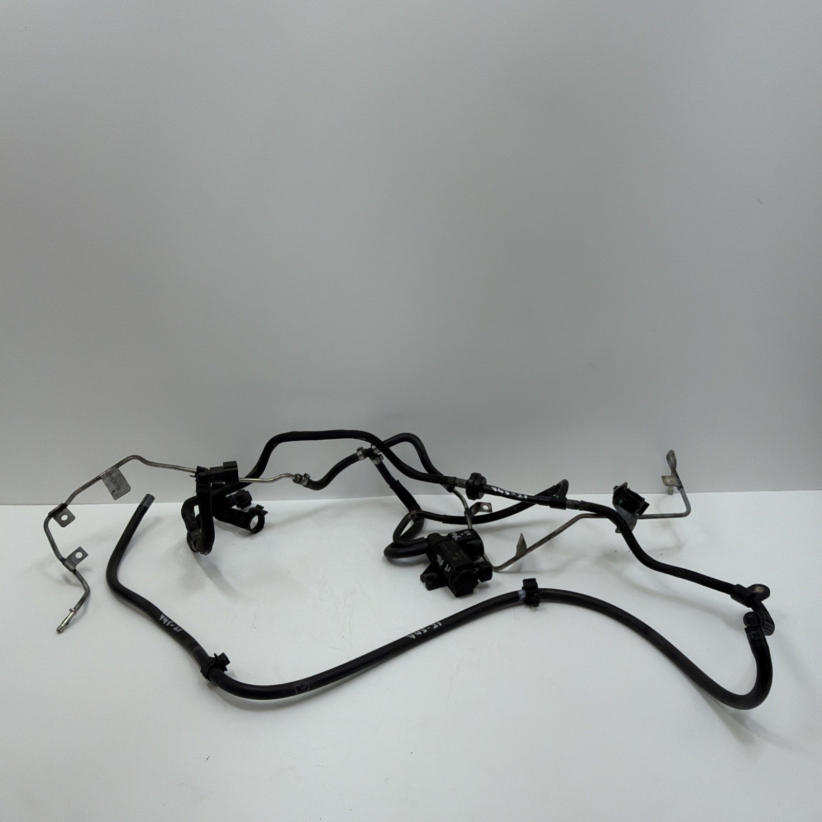 🟢2014-2017 MASERATI GHIBLI FUEL GAS EVAPORATOR VAPOR AIR HOSE PIPE TUBE SET OEM