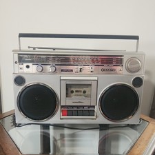 SANYO M9820K AM/FM Stereo Cassette Player  Recorder Boombox Silver