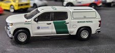 1/64 GREENLIGHT  2022 CHEVY SILVERADO Custom Border Patrol 