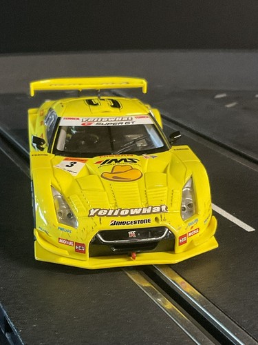 Carrera 30479 Digital/Analog Nissan GT-R GT500 Hasemi YellowHat 1/32 Slot Car