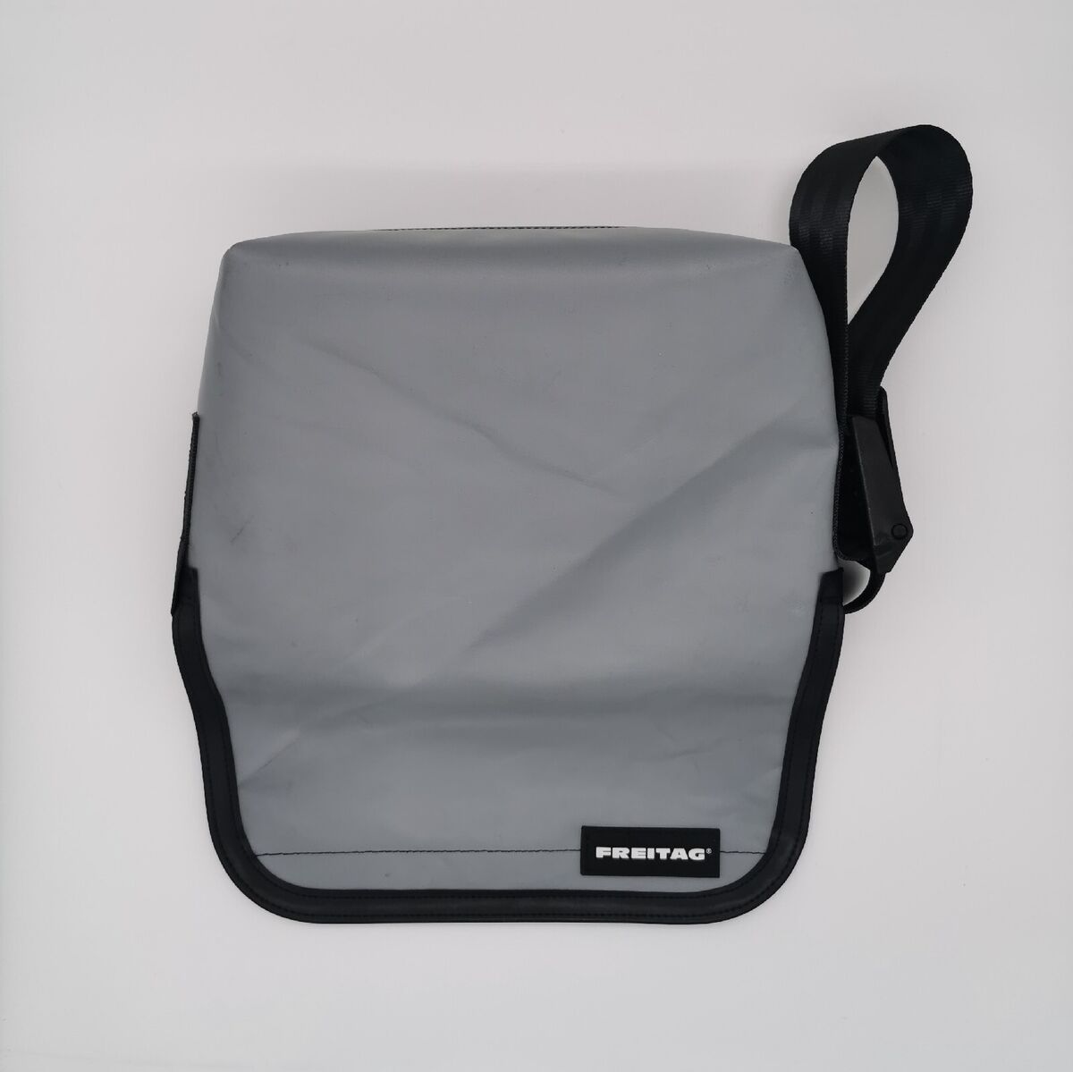 RARE Freitag F41 HAWAII FIVE-O full light gray rubber tarp RARE Freitag F41 HAWAII FIVE-O full light gray rubber tarp
