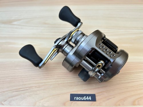 SHIMANO 23 Calcutta Conquest BFS XG rechter Griff extra hohe Zahnradköderrolle - Bild 20 von 24